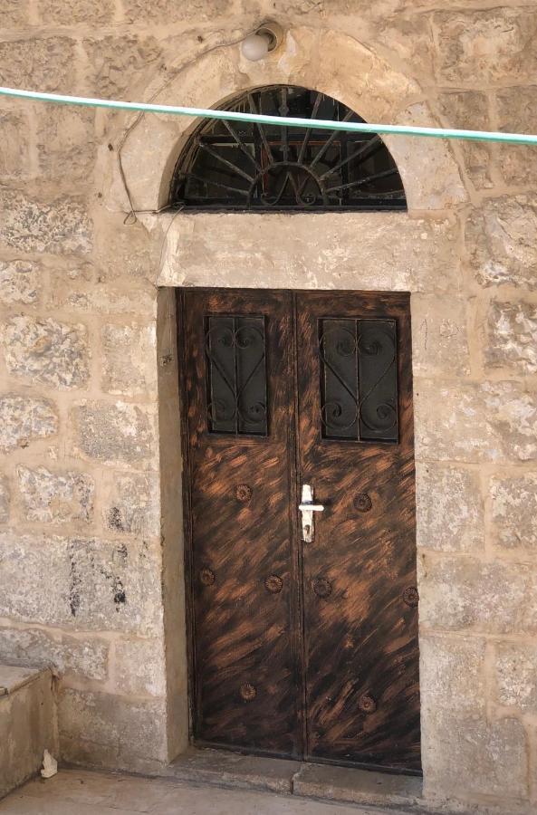 Grandparents' House Apartment Bethlehem Bagian luar foto